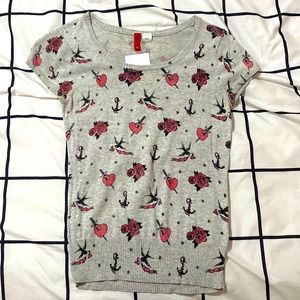 H&M gray knit short sleeve shirt